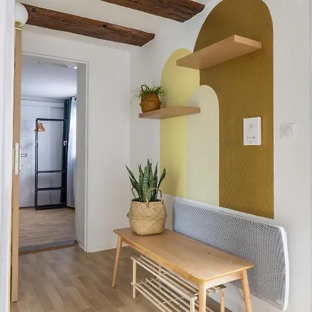 Pomme De Reinette Apartment